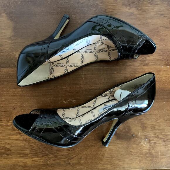 Jones New York Dark Chocolate Brown Patent Leather Peep Toe Pump Size 5 NWT - Picture 2 of 11